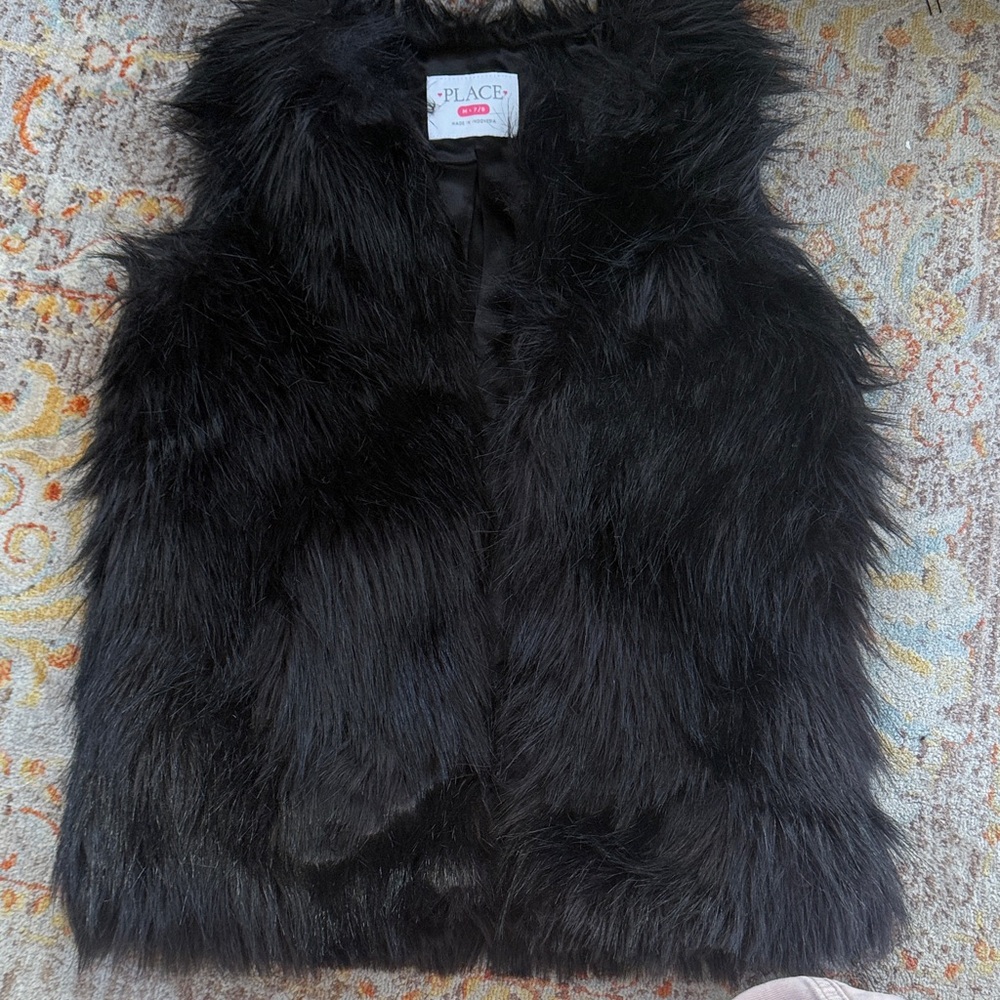 The Children's Place Plush Black Vest